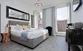 Della Croce Rooms